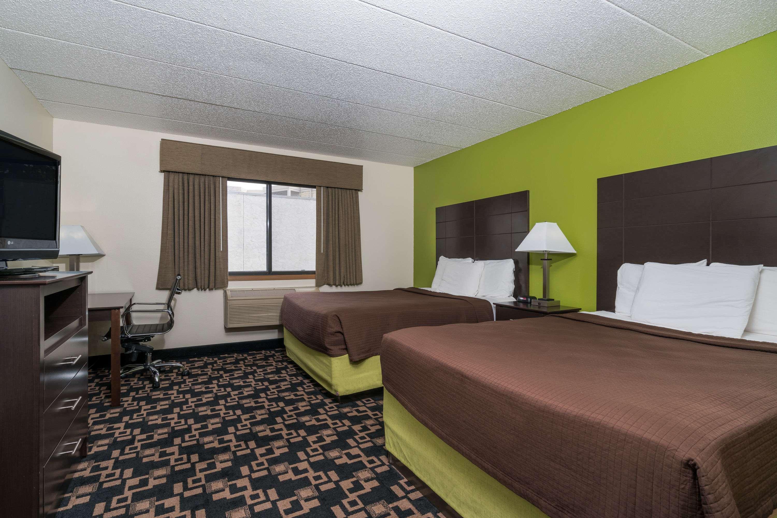 Motel Baymont By Wyndham Bloomington Msp Airport Richfield Exterior foto