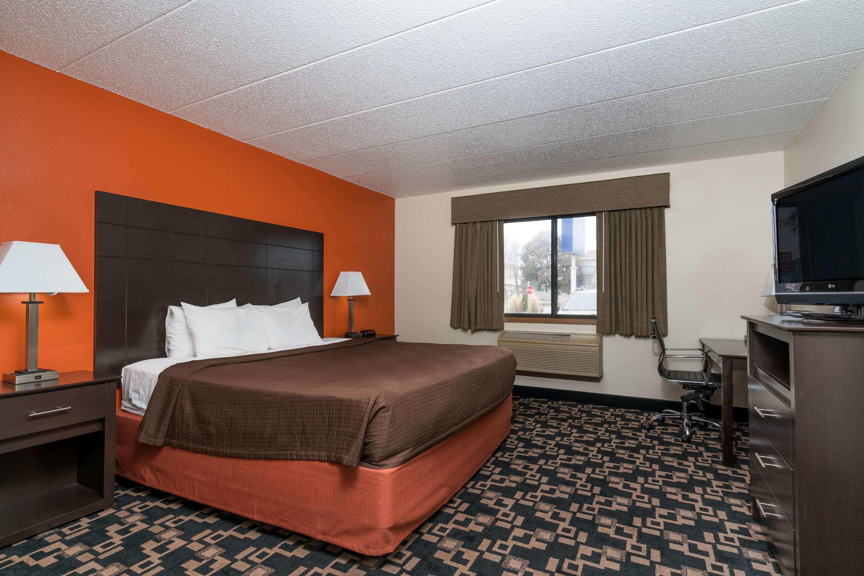 Motel Baymont By Wyndham Bloomington Msp Airport Richfield Exterior foto