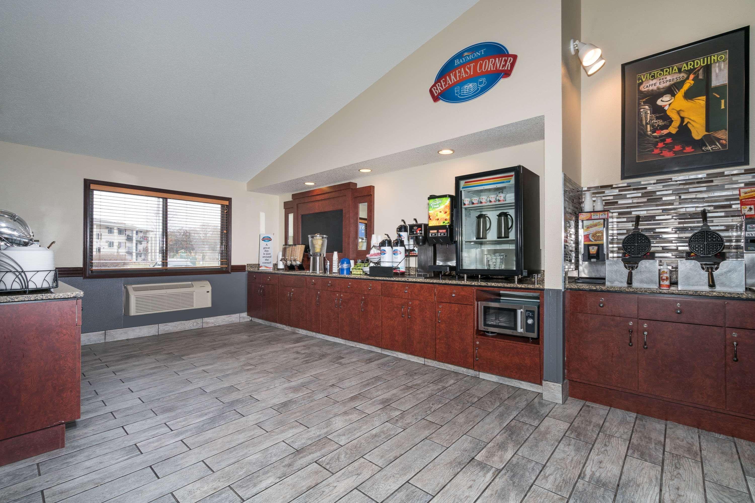 Motel Baymont By Wyndham Bloomington Msp Airport Richfield Exterior foto