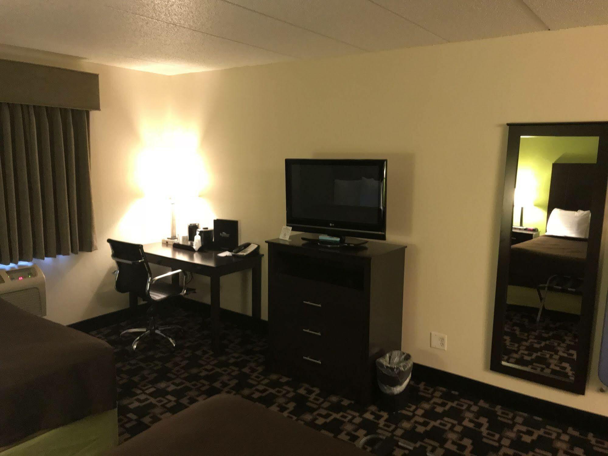 Motel Baymont By Wyndham Bloomington Msp Airport Richfield Exterior foto